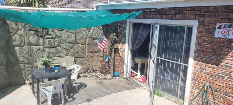 2 Bedroom Property for Sale in Dana Bay Western Cape